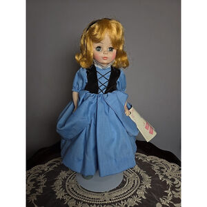 Madame Alexander Goldilocks Dolls #1520- 1980's vintage, with original box